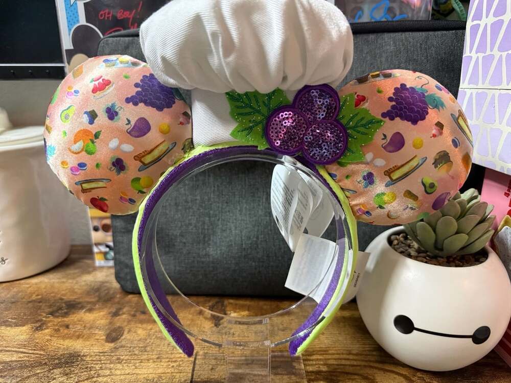Disney California Adventure NWT Food & Wine Festival 2023 Chef Hat Ears Headband